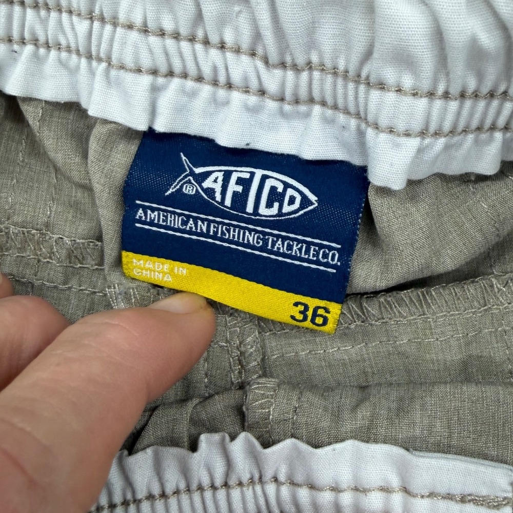 AFTCO American Fishing Tackle Co Mens Tan Fishing Shorts Size 36 Cargo Quick Dry - Picture 3 of 8